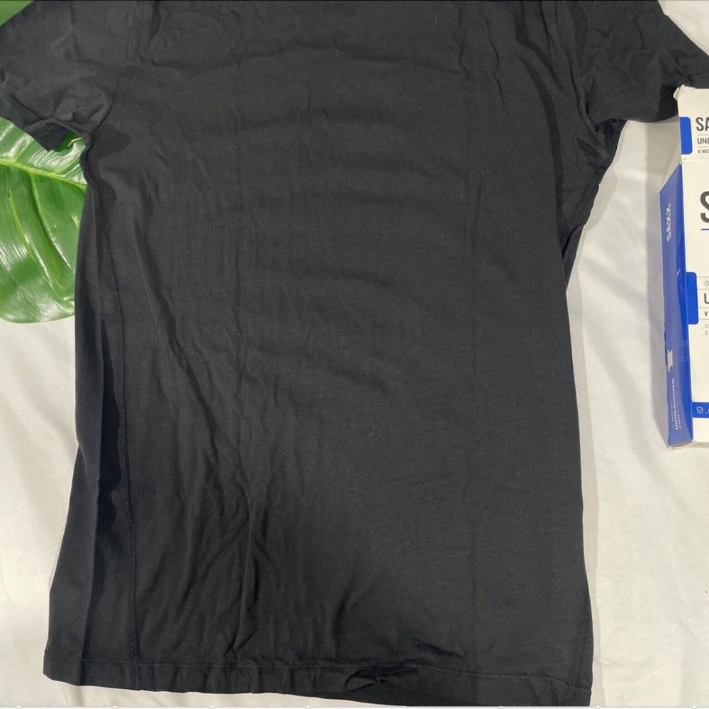 NIB $35 SAXX [ Small‎ ] Undercover V-neck Undershirt Top in Black - Picture 16 of 16